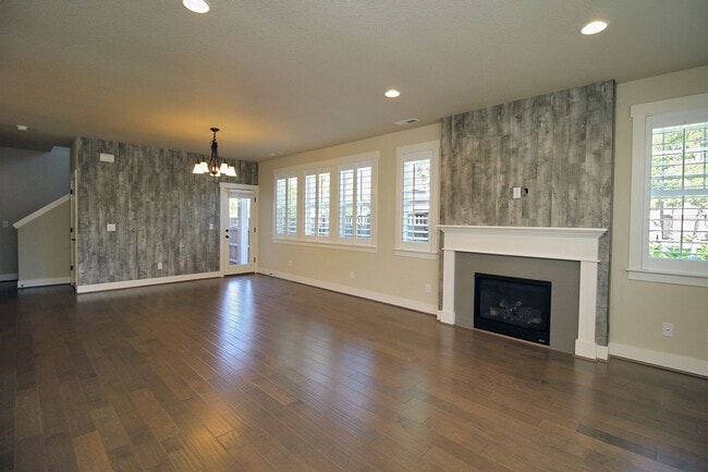 Building Photo - 13490 SW Calabash Terrace