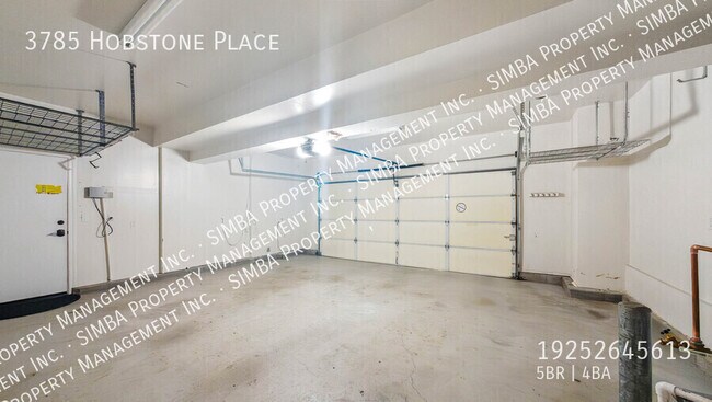 Building Photo - 3785 Hobstone Pl