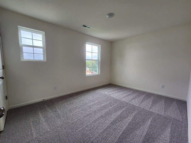 Building Photo - 812 Smokey Ridge Rd