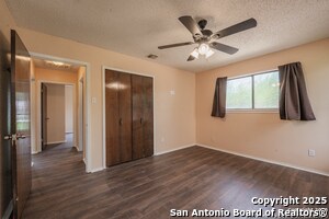 Building Photo - 1002 River Oak Dr