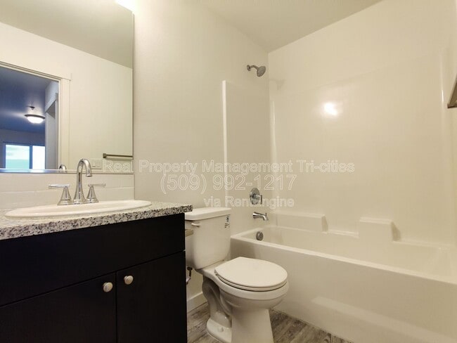 Building Photo - 6944 Hardrock Ct