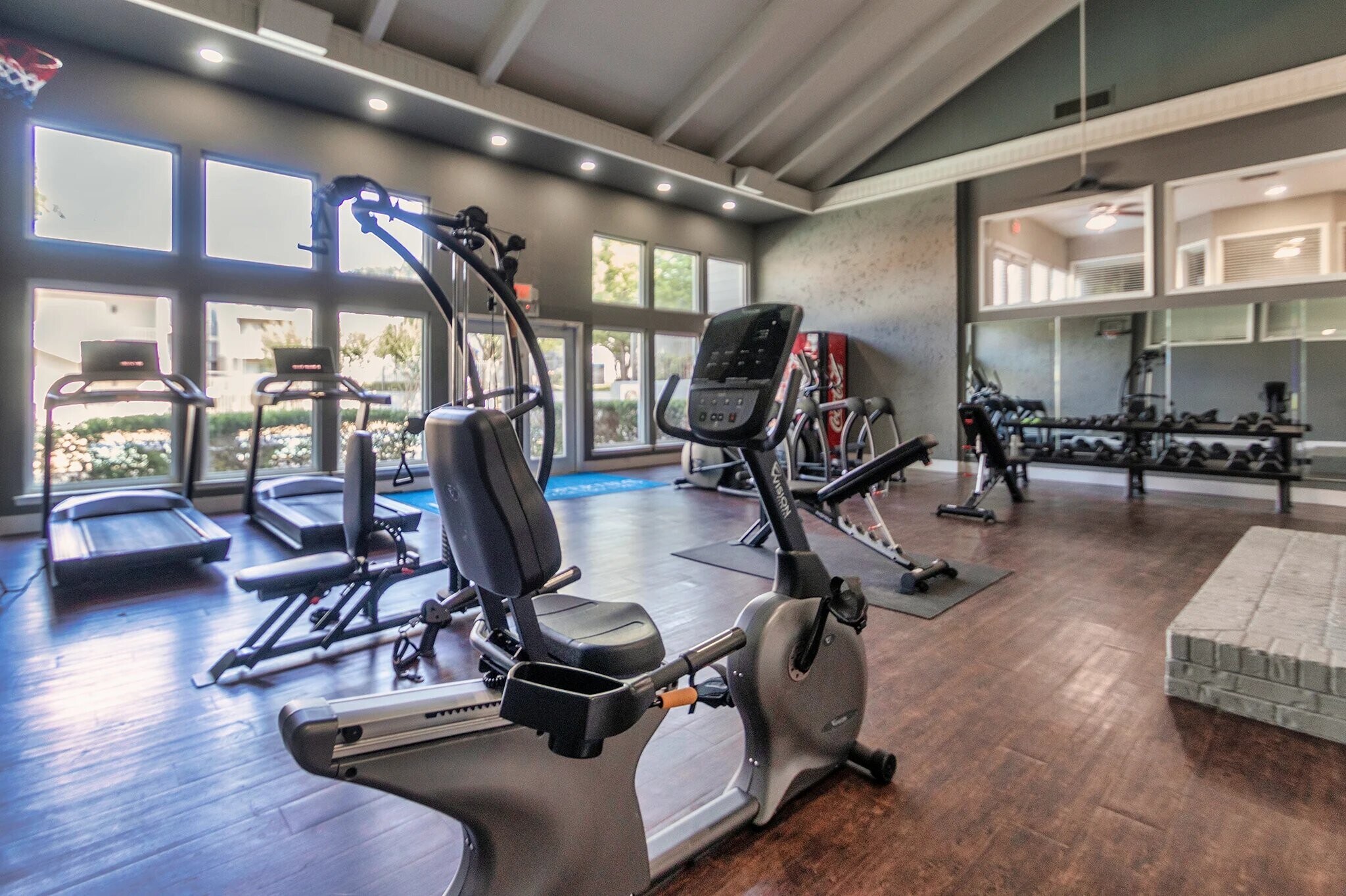 Building Photo - 6251 Melody Ln