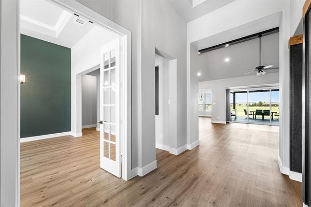 Building Photo - 1533 Lynx Lp