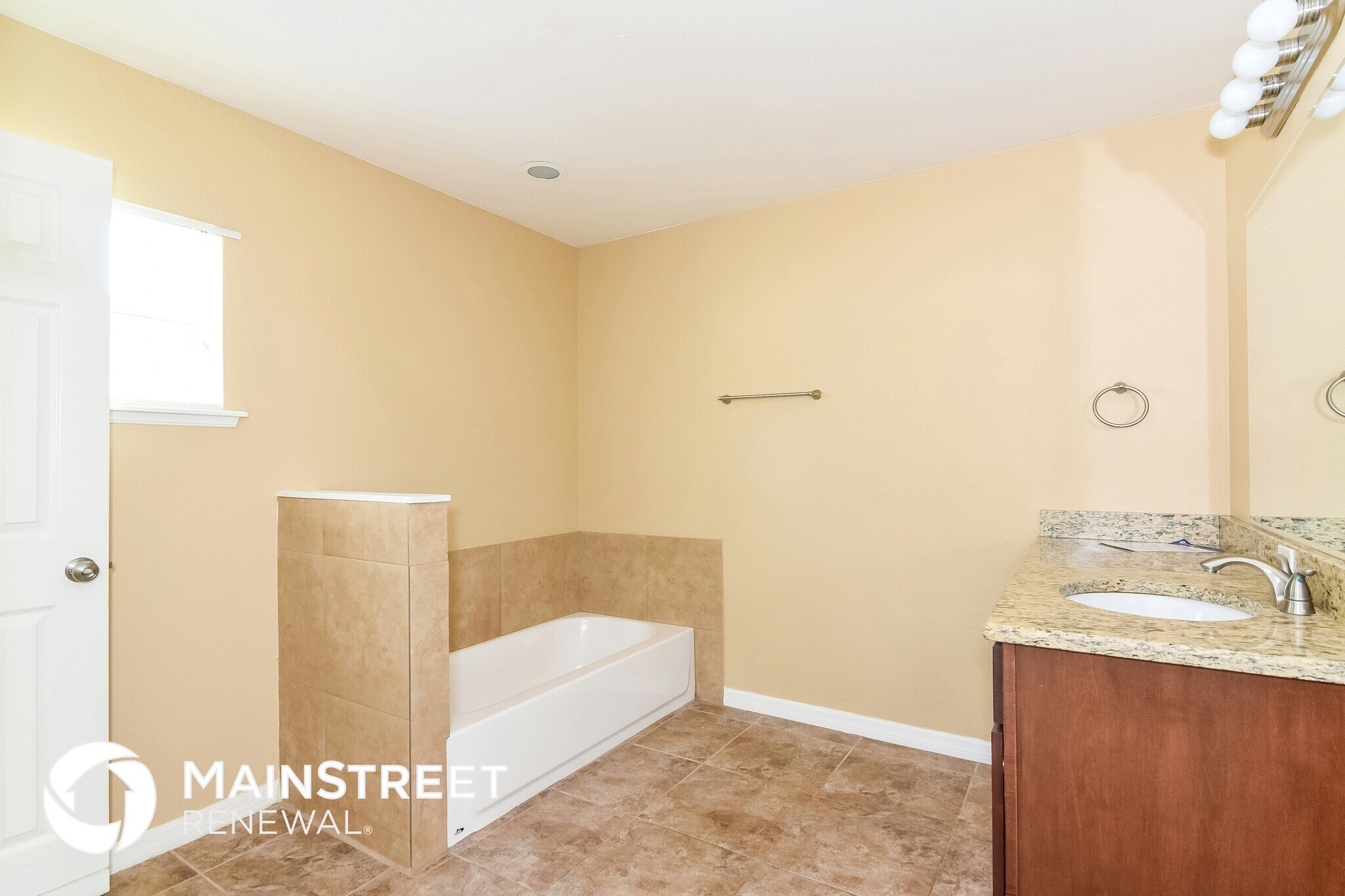 Building Photo - 3806 Sleepy Hill Oaks Loop