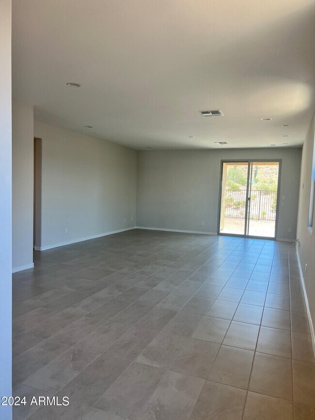 Building Photo - 1339 Flintlock Dr
