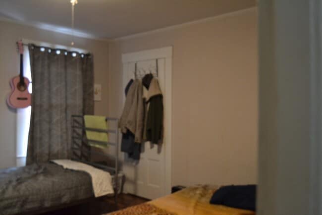 Building Photo - 32 Wamesit St