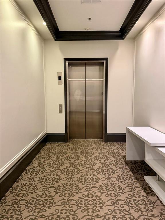 Building Photo - 360 Chambers St