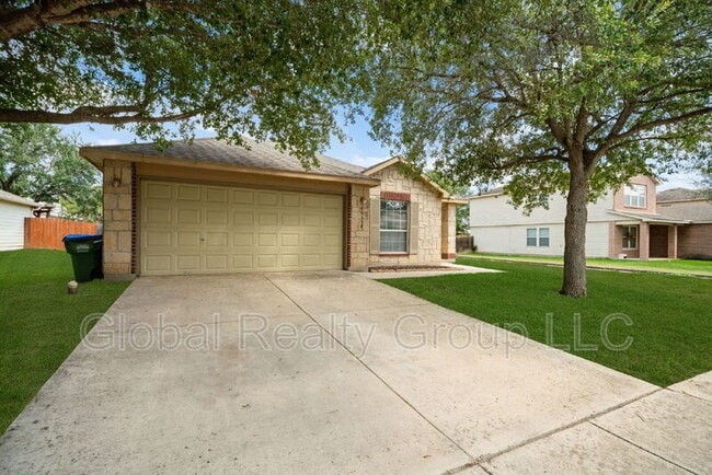 Building Photo - 16610 Retama Crown