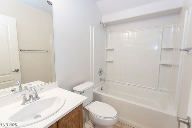 Building Photo - 313 Gemstone Hill Ave