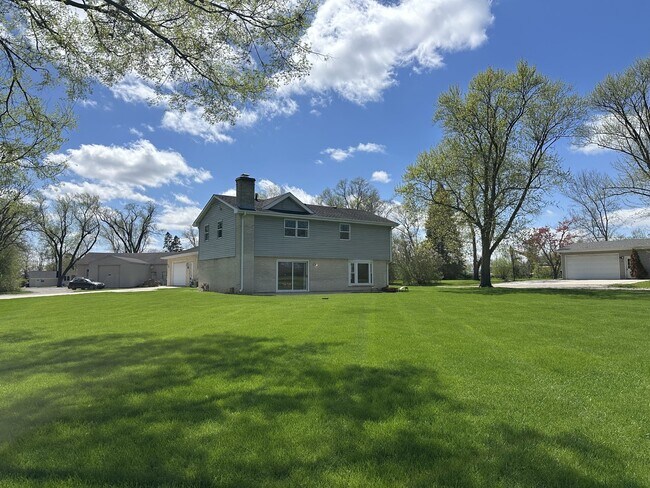 Building Photo - 8 G.K. Ln