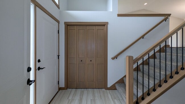 Building Photo - 4 bedroom, 3 bathroom Home