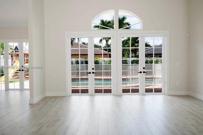 Building Photo - 8325 NW 161st Terrace