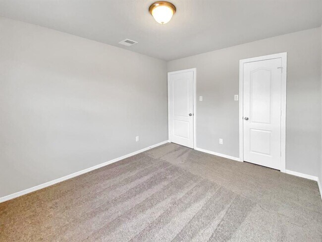 Building Photo - 847 Redinger Ridge Dr