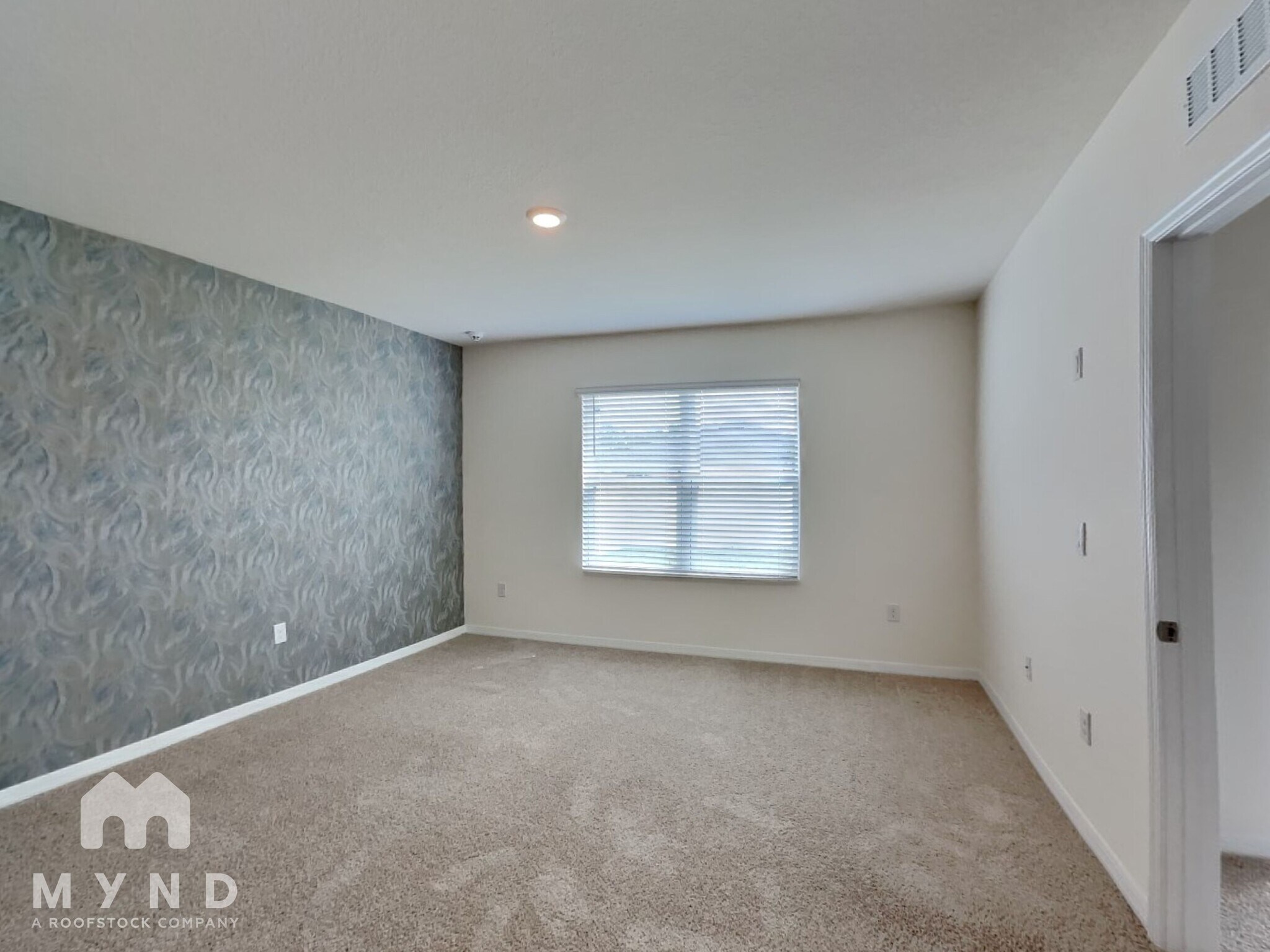 Building Photo - 1544 Gladewater Rd