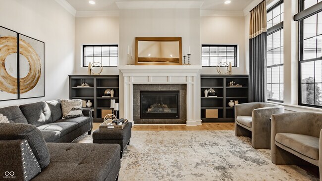 Building Photo - 15600 Woodford Dr