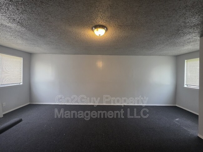 Building Photo - 22221 Pembroke Ave