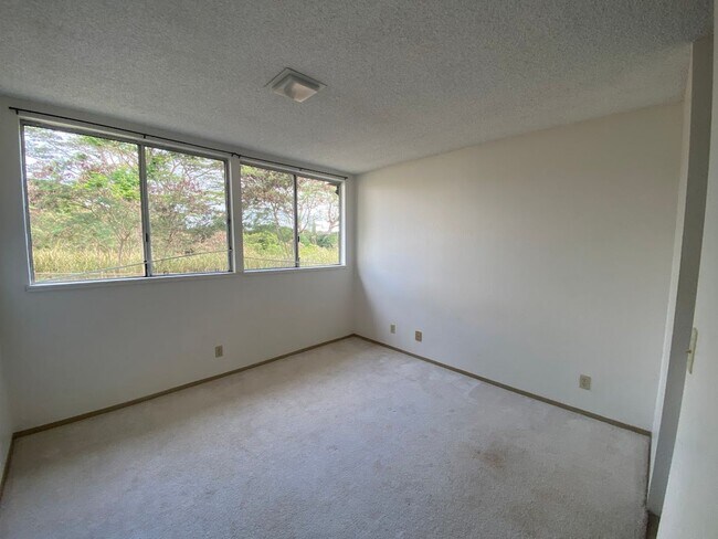 Building Photo - 168MCC