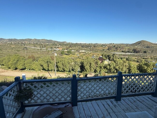 Building Photo - 3 Bedroom 2 Bath Manufactured Mobile home in Murrieta!