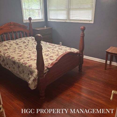 Building Photo - 1400 Lee St