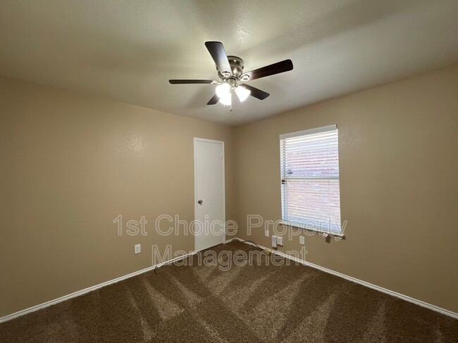 Building Photo - 5432 Beaver Ridge Dr