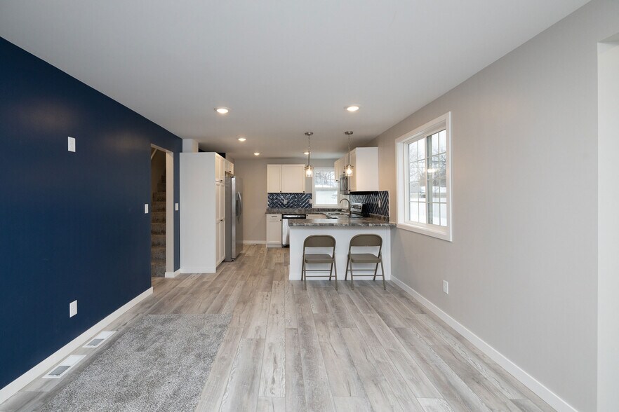 Building Photo - 8835 Nicollet Ave S