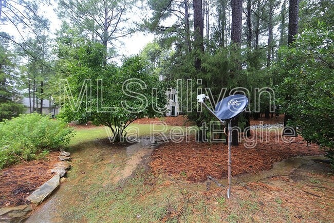 Building Photo - 4320 Beechnut Ln