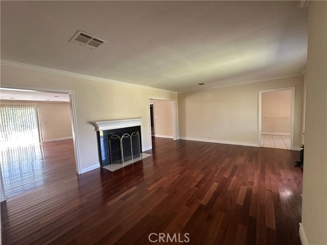 Building Photo - 2415 El Capitan Ave