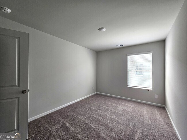 Building Photo - 338 Lanier Cir