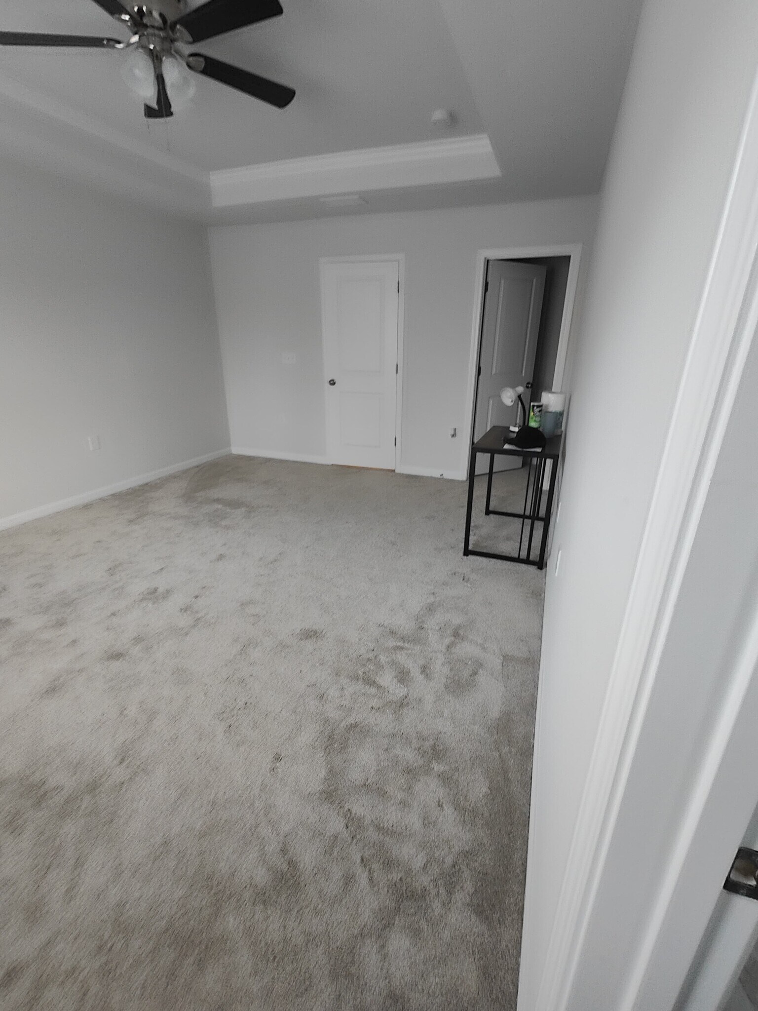 Building Photo - 806 Falls Grove Trl