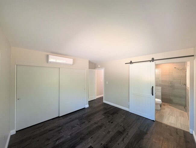 Building Photo - Great 3 Bedroom Ranch Style Home in North ...