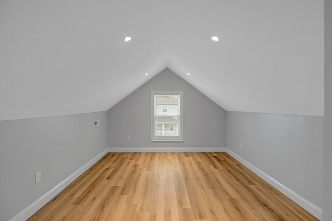 Building Photo - 58 Constance Rd