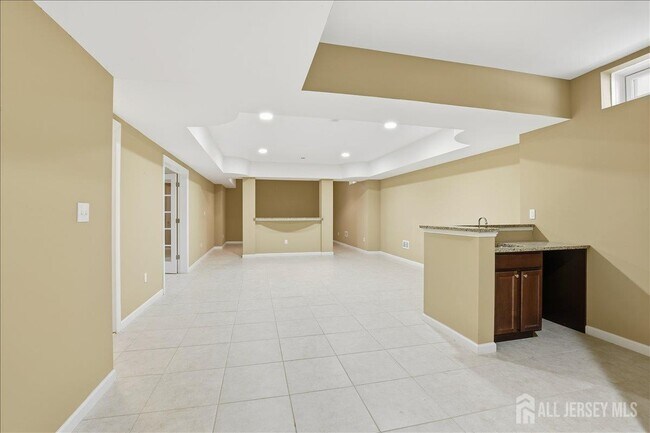 Building Photo - 86 Davinci Dr