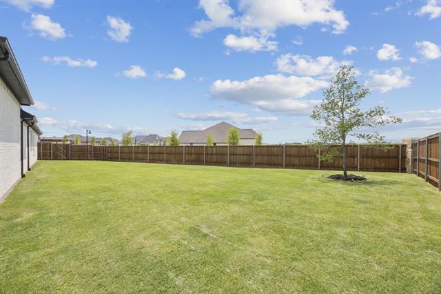 Building Photo - 2600 Lafayette Dr