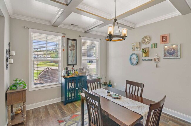 Building Photo - "Spacious 4-Bedroom Sanctuary with 3 Full Baths in Hampstead – Your Dream Home Awaits!"