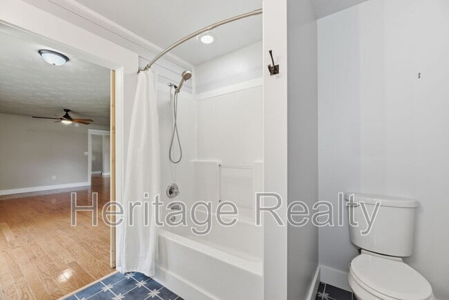 Building Photo - 2707 Lady Bug Ln