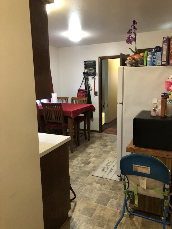 Building Photo - Bay View Duplex
