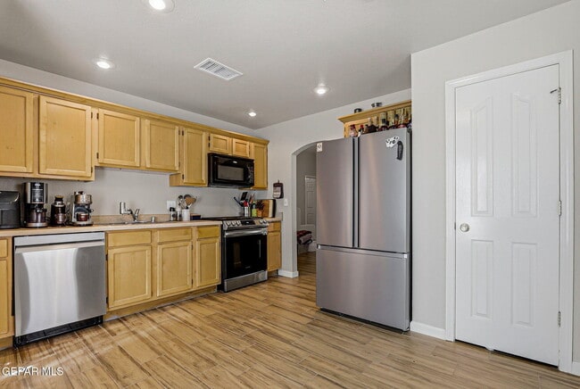 Building Photo - 12928 Alfredo Apodaca Dr