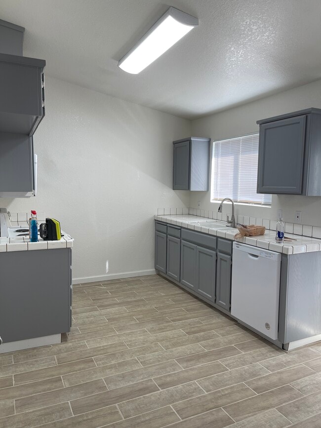 Building Photo - 263 Bothun Rd