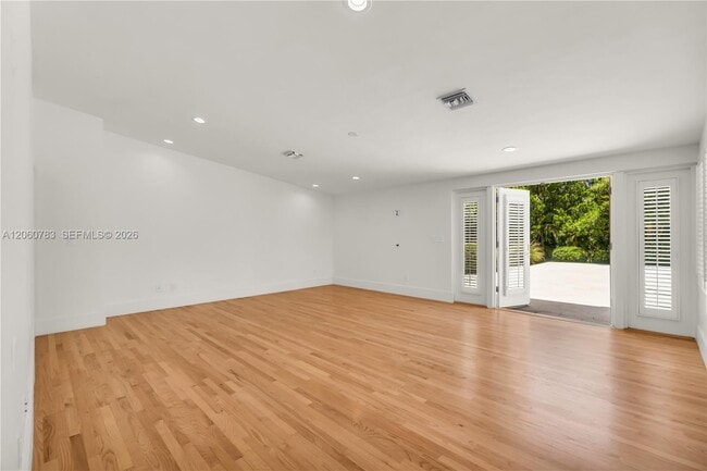 Building Photo - 451 Ridge Rd