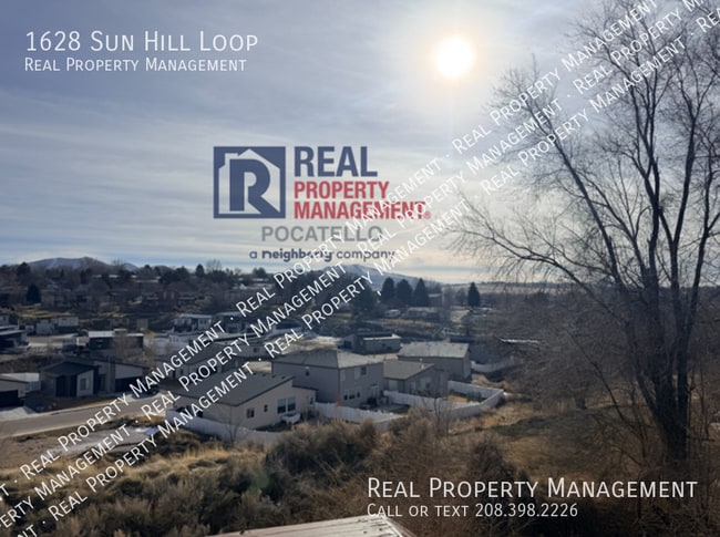 Building Photo - 1628 Sun Hill Loop