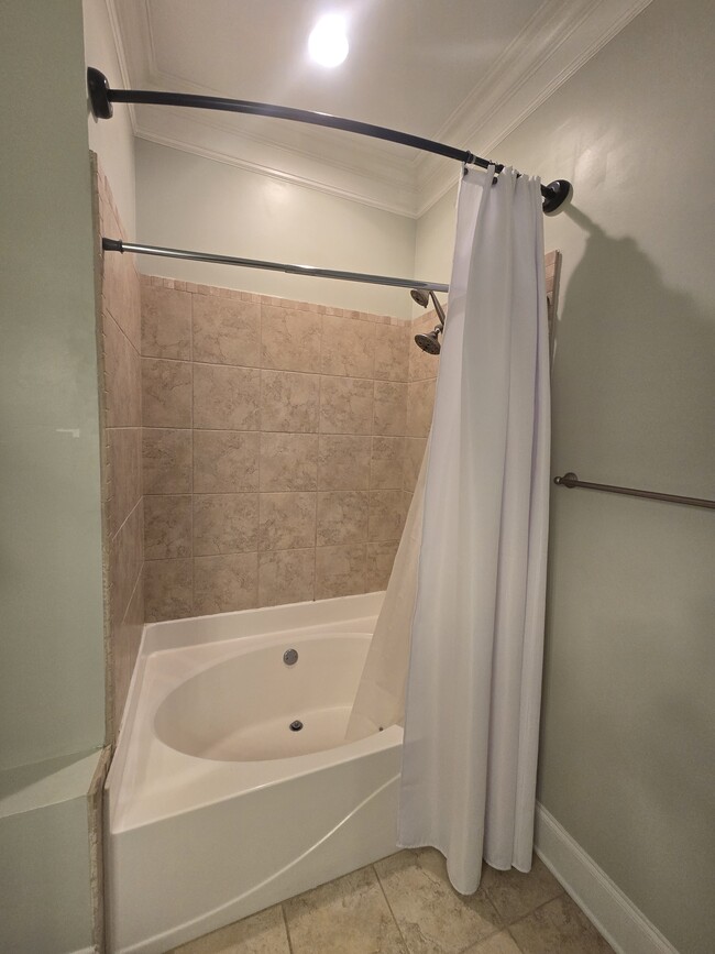 Building Photo - 112 Magnolia Blossom Way