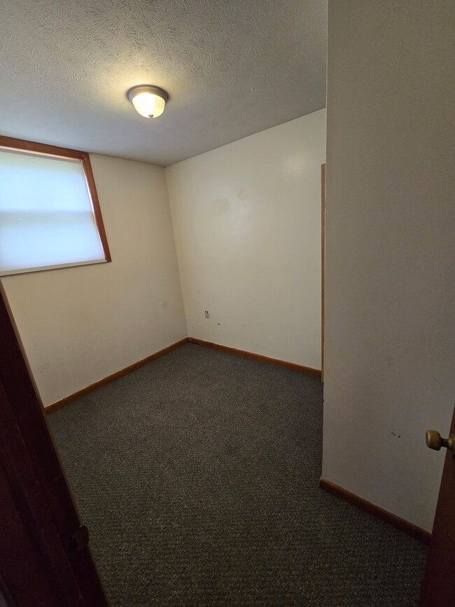 Building Photo - Mankato