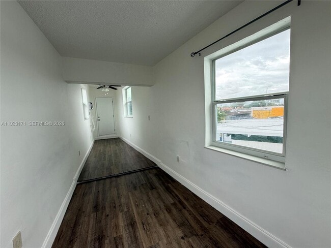 Building Photo - 761 SW 73rd Ct