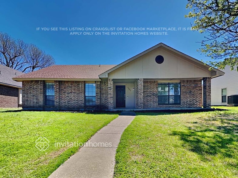 Primary Photo - 2626 Hampshire Dr