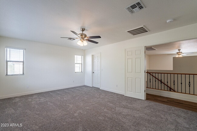 Building Photo - 4244 E Gleneagle Dr