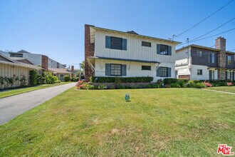 Building Photo - 5301 Vantage Ave