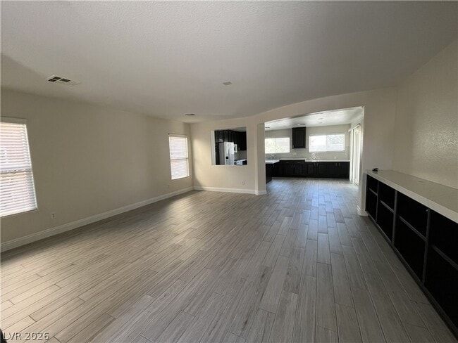 Building Photo - 7118 Garden Pond St