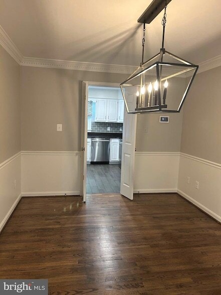 Building Photo - 4054 Norbeck Square Dr