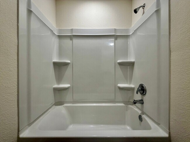 Building Photo - 136 Mullen Wy
