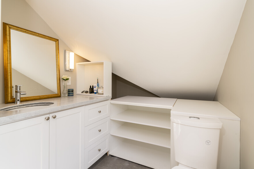 3rd Fl. Bathroom - 590 River Ave